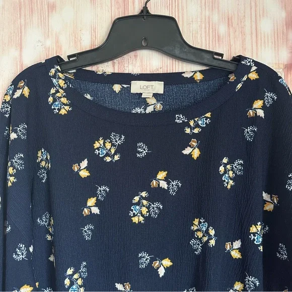 Loft Outlet Navy Blue Smocked Waistband Yellow Floral Print Blouse Size L - Picture 2 of 9
